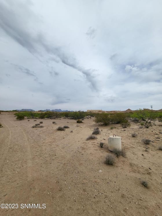 3495 Bataan Memorial West, Las Cruces, NM 88012 photo 2