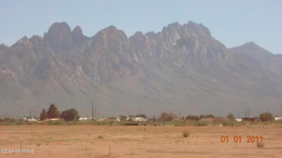 7648 Kings Road, Las Cruces, NM 88012 photo 2