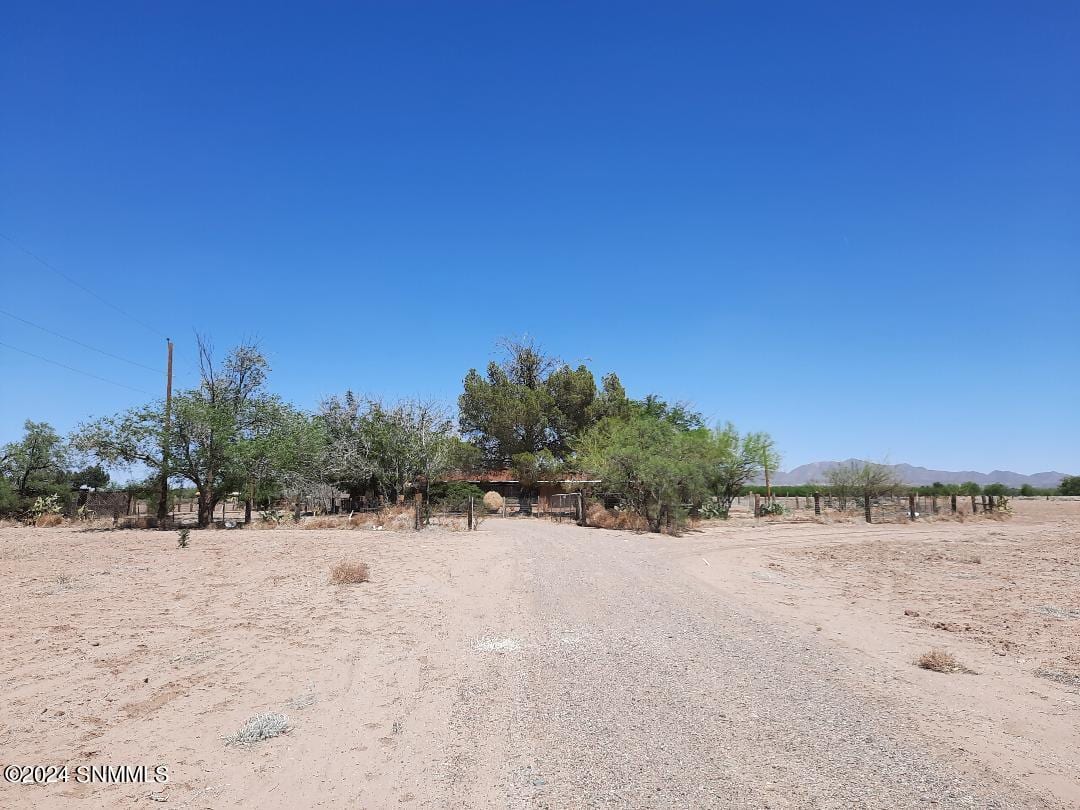 3216 Three Saints Rd, Anthony, NM 88021, foto 3