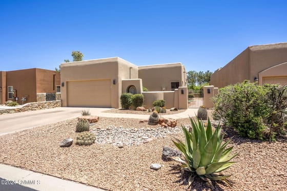 1536 fairway village Drive, Las Cruces, NM 88007 photo 2