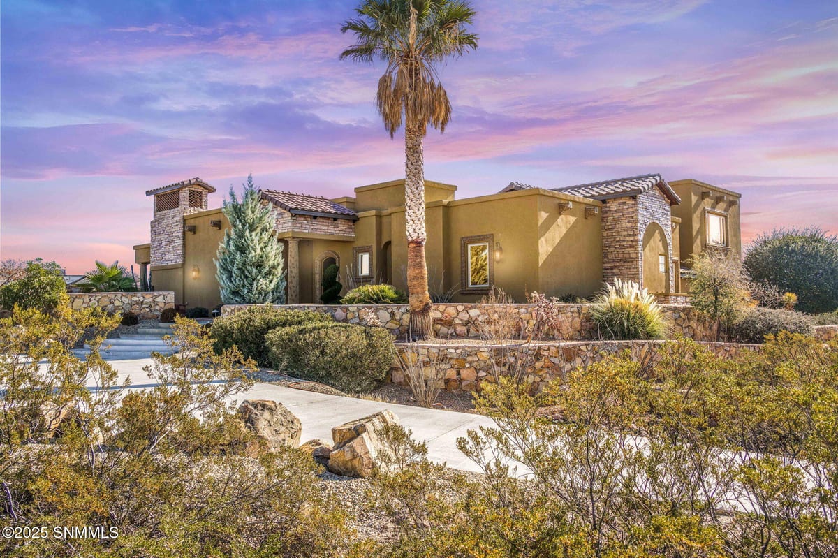 6816 Lazo del Norte, Las Cruces, NM 88011 photo 1