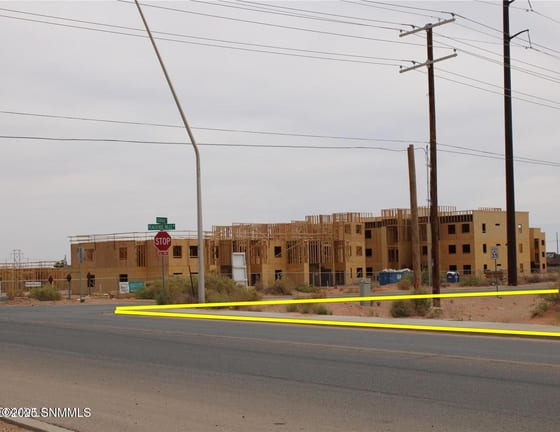 7125 N Jornada  N, Las Cruces, NM 88012 photo 4