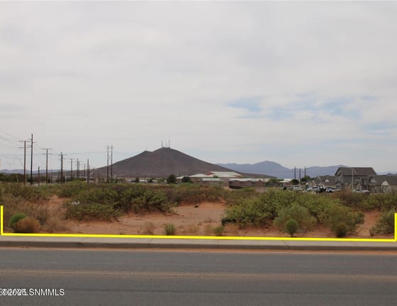 7125 N Jornada  N, Las Cruces, NM 88012 photo 5