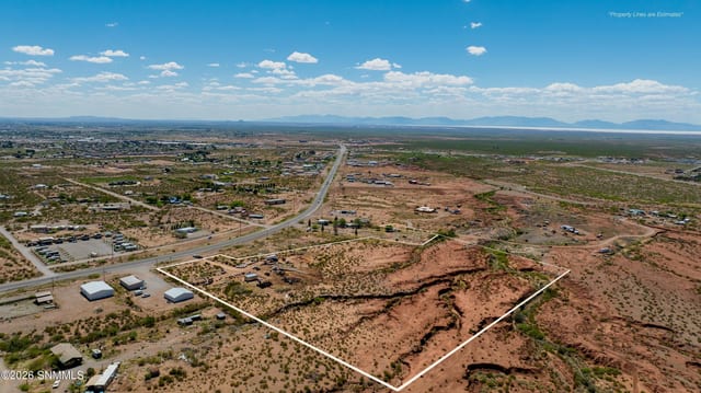 Lotes comerciales o industriales en venta por $476,000: 153 US HWY 82, Alamogordo, NM