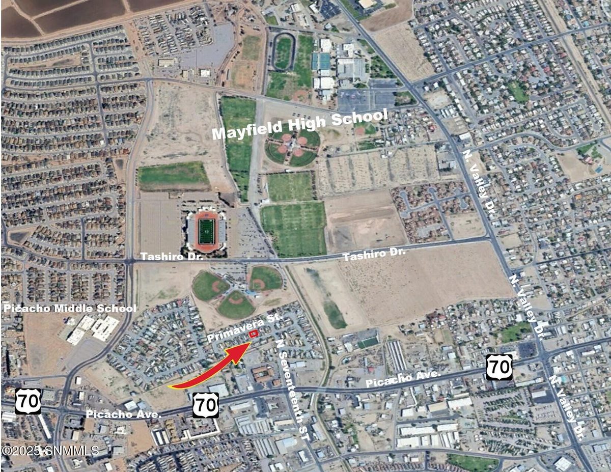2555 Primavera Street, Las Cruces, NM 88005 photo 2