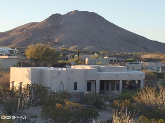 8025 Renoir Loop, Las Cruces, NM 88007 photo 3