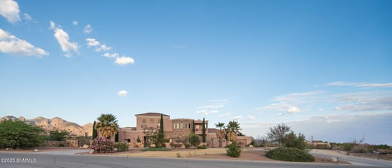 9770 Desert Mirage Drive, Las Cruces, NM 88011 photo 2