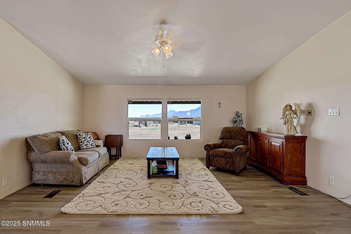 1209 Hueco Street, Chaparral, NM 88081 photo 8