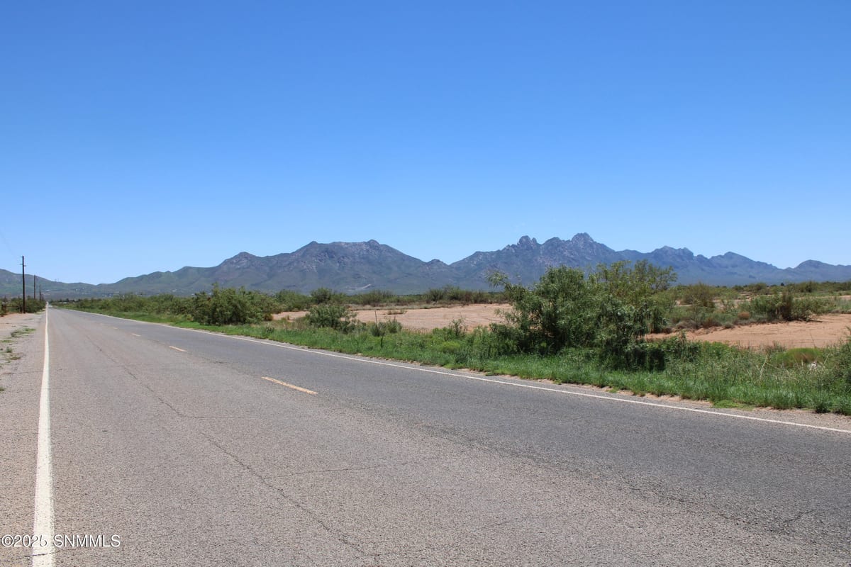 7563 El Centro Boulevard, Las Cruces, NM 88012 photo 12