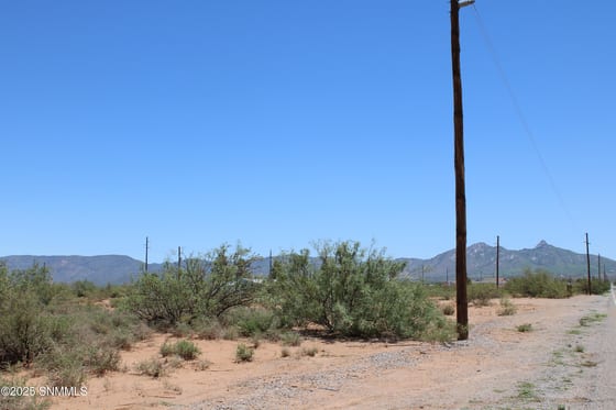 7563 El Centro Boulevard, Las Cruces, NM 88012 photo 4