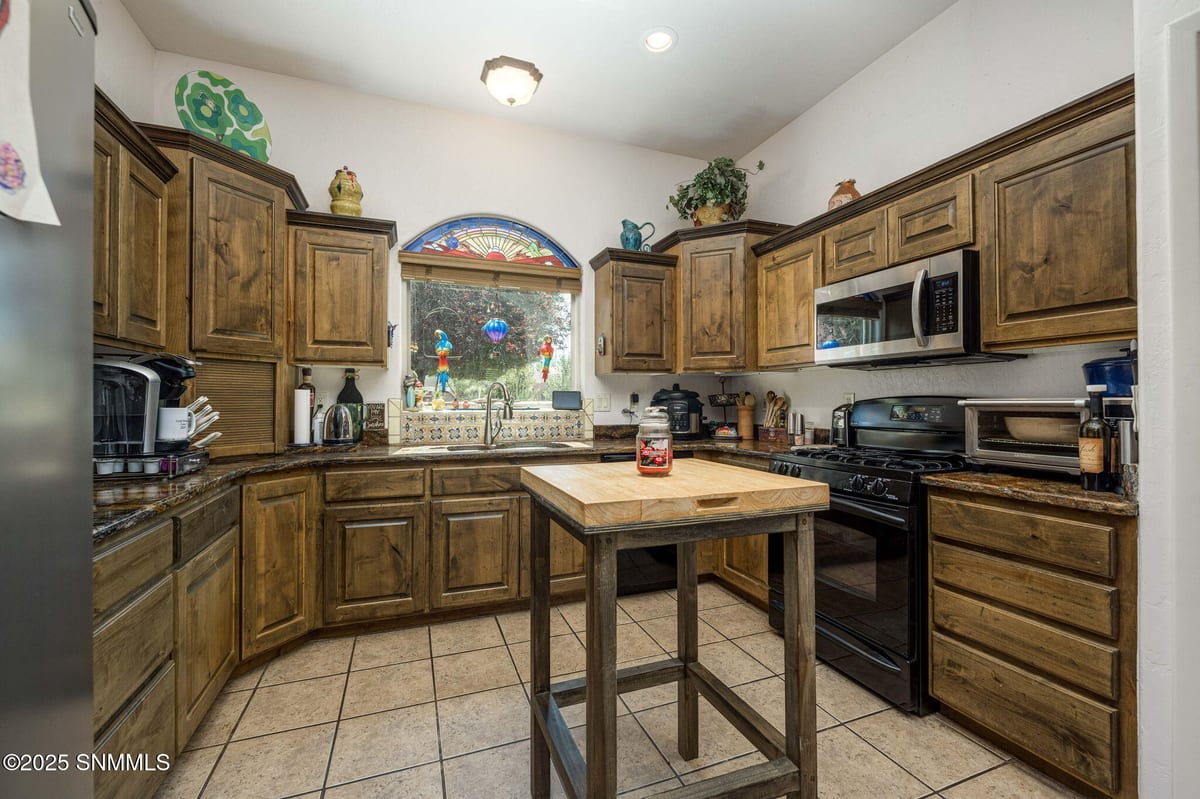 1561 Fairway Village Drive, Las Cruces, NM 88007 photo 11