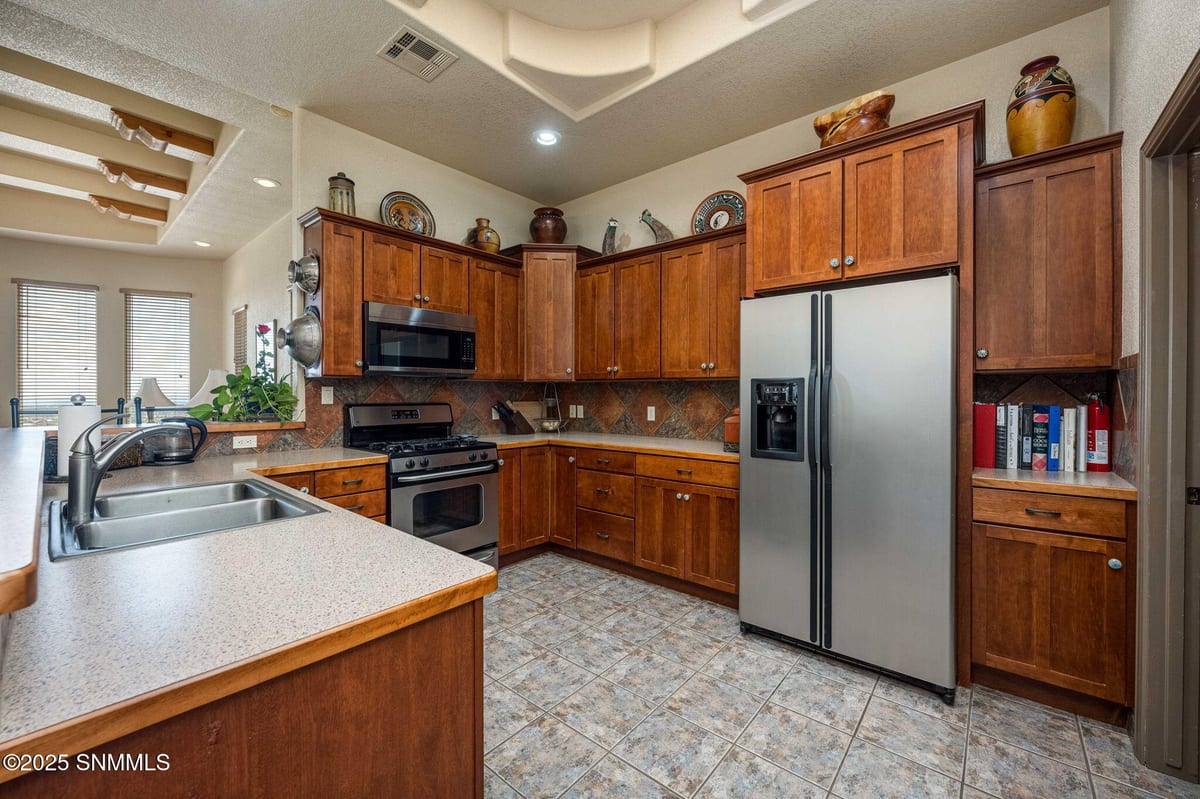 15514 Space Murals Lane, Las Cruces, NM 88011 photo 15