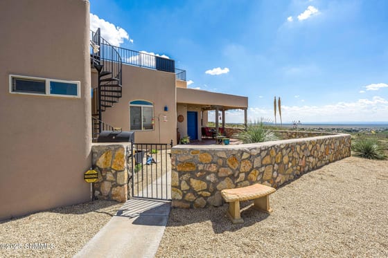 15514 Space Murals Lane, Las Cruces, NM 88011 photo 3
