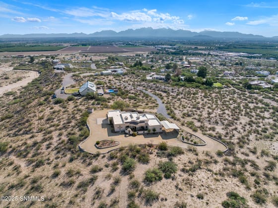 5699 Good News Way, Las Cruces, NM 88007 photo 3