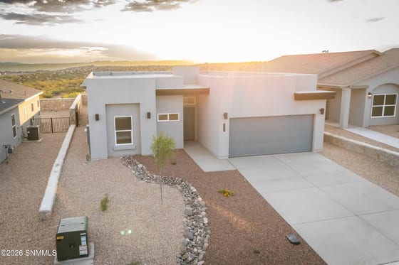 1075 Noria Court, Las Cruces, NM 88012 photo 3
