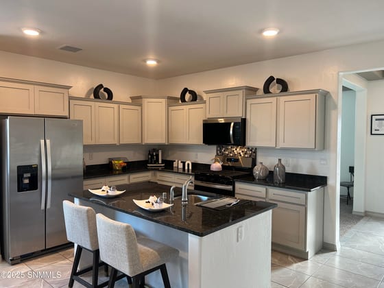 201 Frances Street, Sunland Park, NM 88008 photo 3