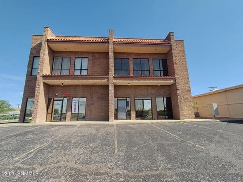 525 E Lohman Avenue, Las Cruces, NM home for sale at $1,100,000