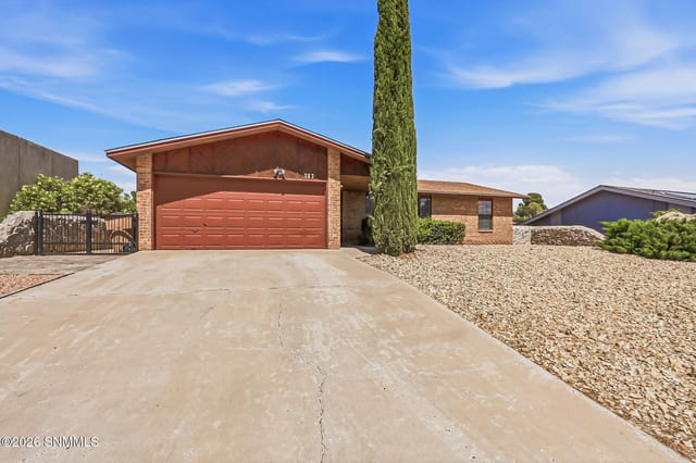783 Stagecoach Drive, Las Cruces, NM – 3 bedroom, 1,493 sqft single family residence for sale at $270,000