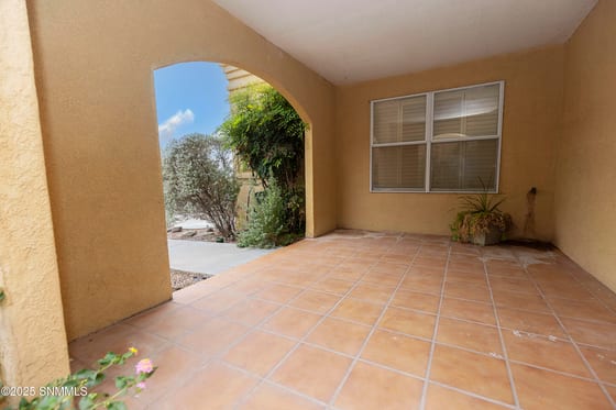2414 El Dorado Court, Las Cruces, NM 88011 photo 4