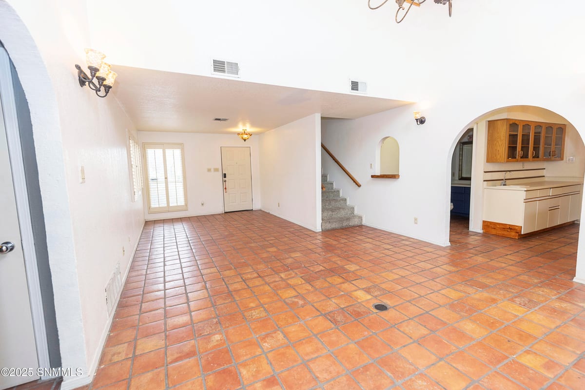 2414 El Dorado Court, Las Cruces, NM 88011 photo 7