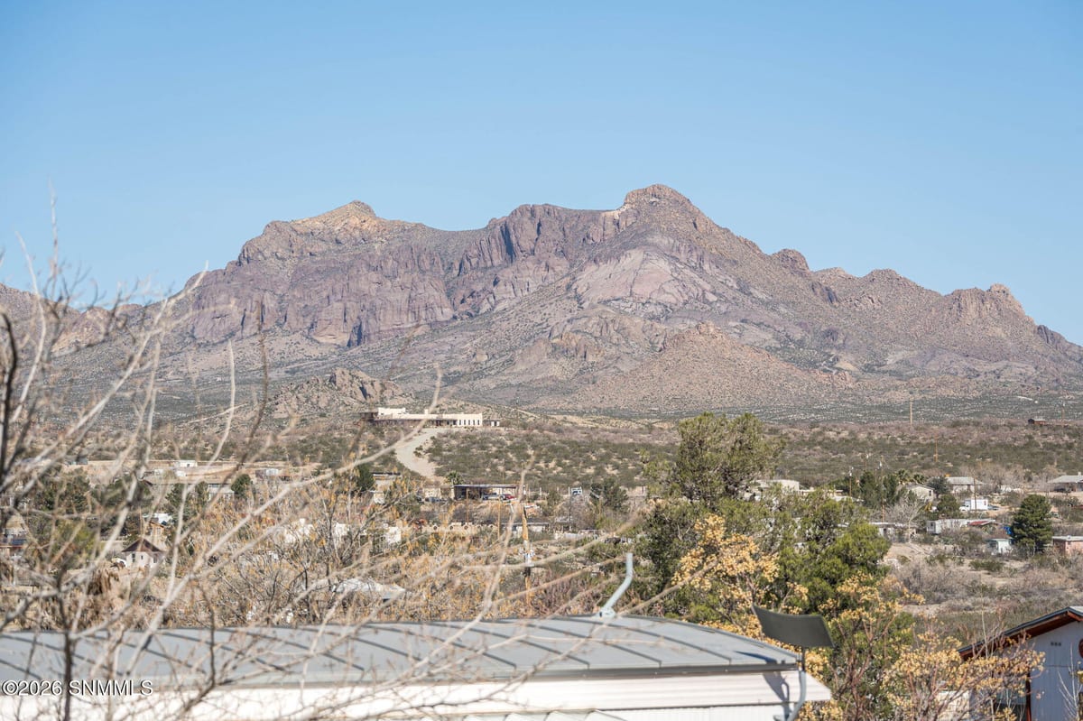 5267 Navajo Trail, Las Cruces, NM 88012 photo 4