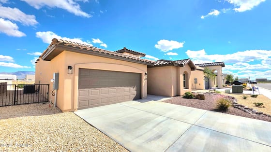 6532 Blackbird Road, Las Cruces, NM 88012 photo 2