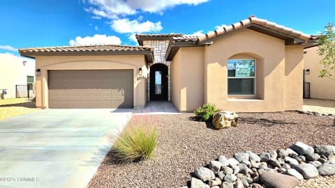6532 Blackbird Road home for sale