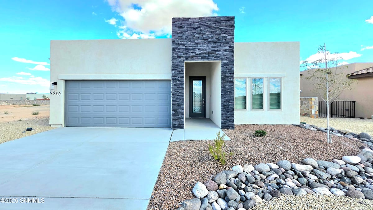 6540 Blackbird Road, Las Cruces, NM 88012 photo 1