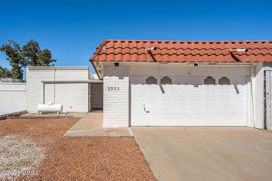 2925 Valle Vista, Las Cruces, NM 88011 photo 5