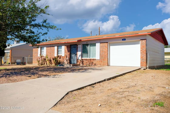 305 Arizona Street, Hurley, NM 88043 photo 2