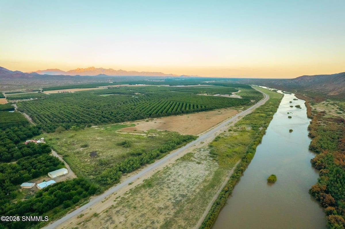 1200 Hope Road, Las Cruces, NM 88007 photo 1