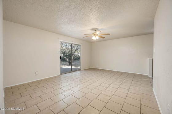 1955 Martha Drive, Las Cruces, NM 88001 photo 3