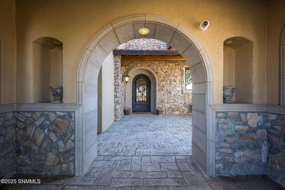 7165 Lake Lucero Loop, Las Cruces, NM 88011 photo 4