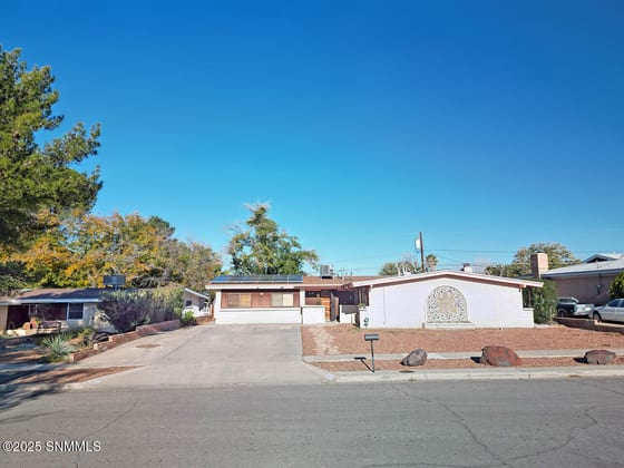 2607 Claude Dove Drive, Las Cruces, NM 88011 photo 3