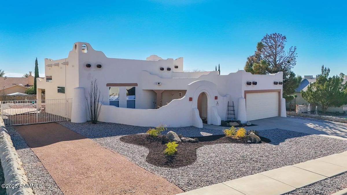 2272 Sunrise Point Road, Las Cruces, NM 88011 photo 6
