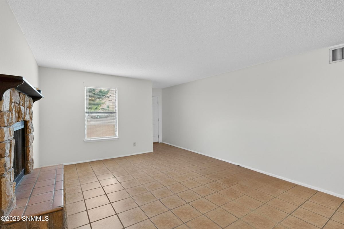 820 Mormon Place, Las Cruces, NM 88011 photo 7