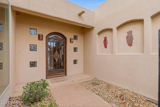 1985 Palm Canyon Drive, Las Cruces, NM 88011 photo 2