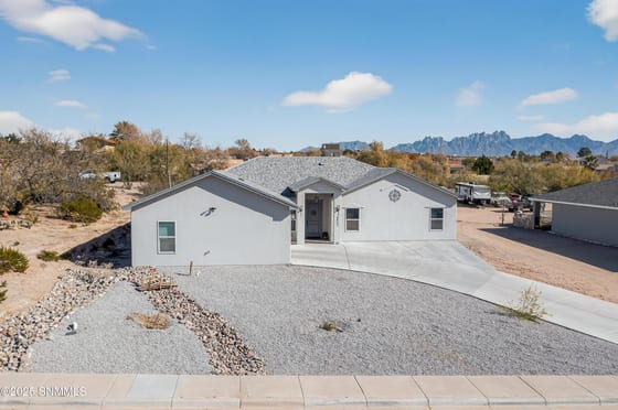 4032 Nemesh Drive, Las Cruces, NM 88005 photo 3