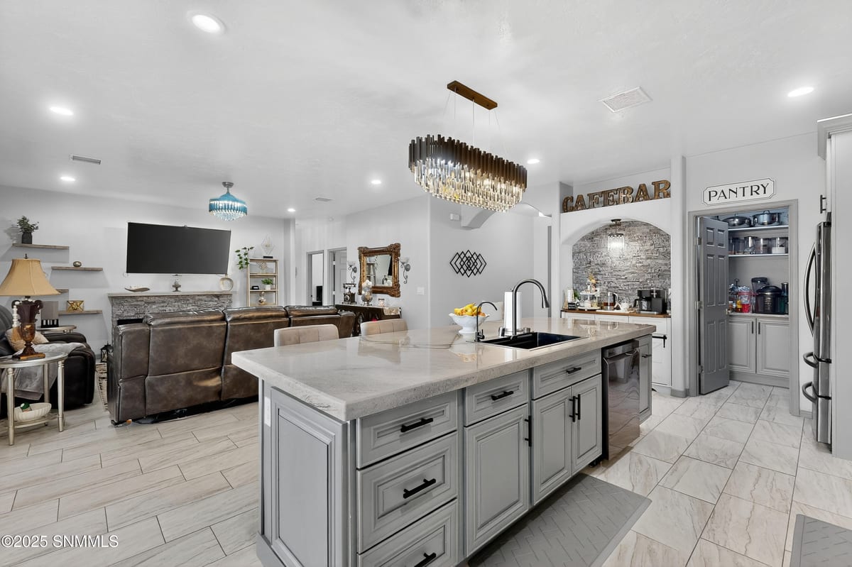 4032 Nemesh Drive, Las Cruces, NM 88005 photo 9