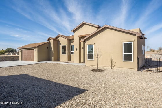 701 Basha Arc, Las Cruces, NM 88005 photo 4