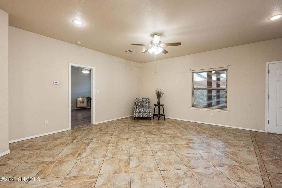 5525 Gobi Lane, Las Cruces, NM 88011 photo 9