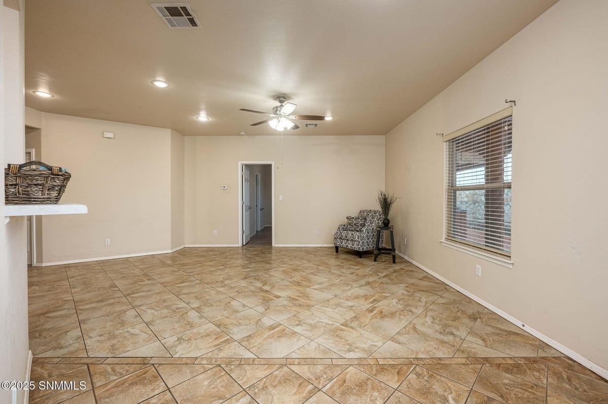 5525 Gobi Lane, Las Cruces, NM 88011 photo 10