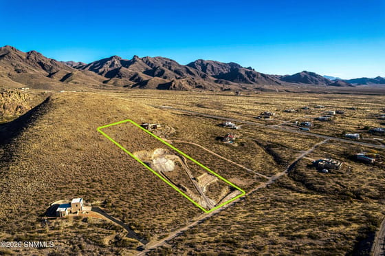5003 Tierra Blanca Road, Las Cruces, NM 88011 photo 2