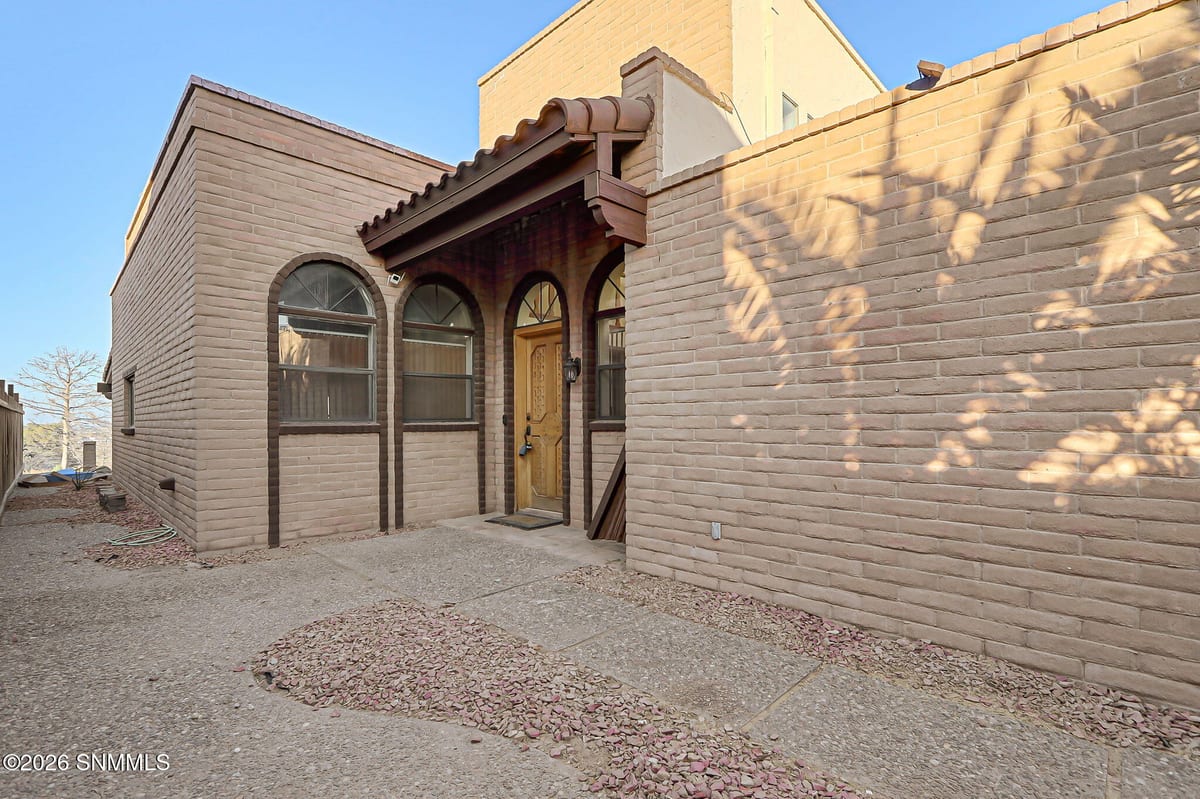 145 Sundance Court, Santa Teresa, NM 88008 photo 6