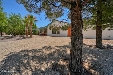 245 Hurt Road, casa à venda