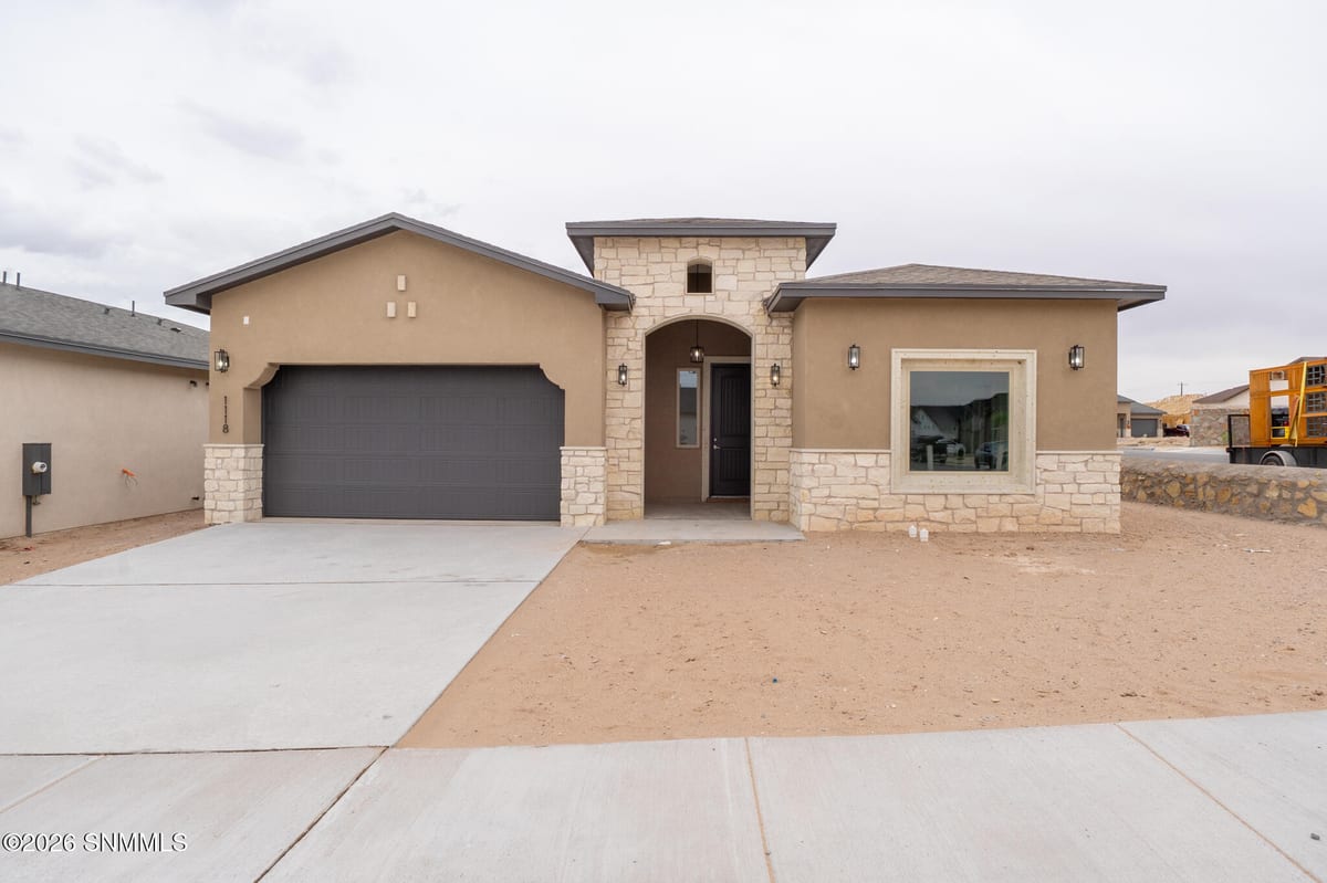 1118 Steel Hill Avenue, Santa Teresa, NM 88008 photo 1