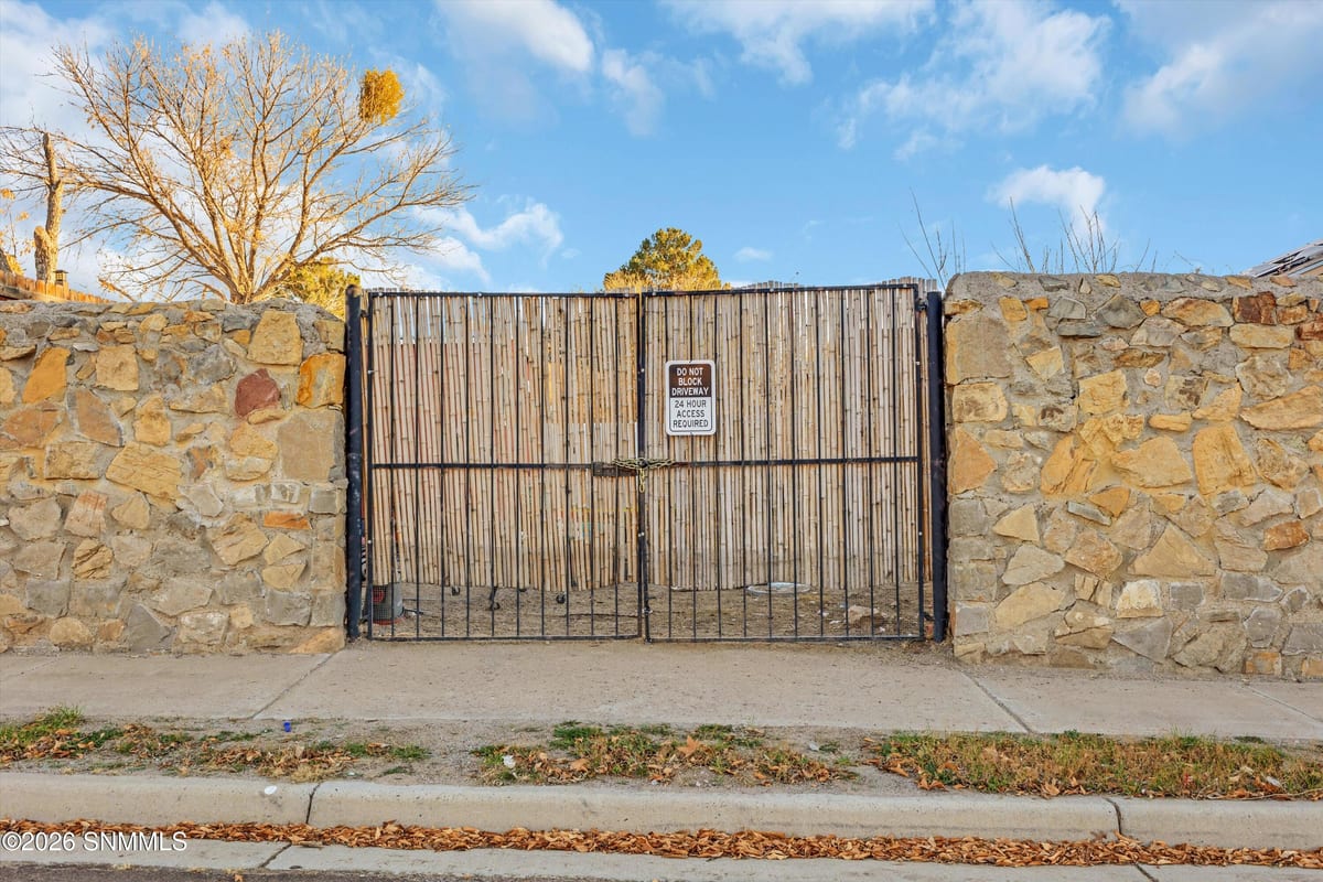 5008 Shadow Mountain Road, Las Cruces, NM 88011 photo 4