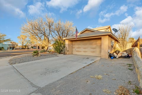 5008 Shadow Mountain Road, Las Cruces, NM home for sale at $330,000