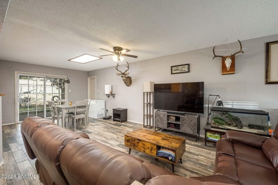 1921 Louise Court, Las Cruces, NM 88001 photo 5