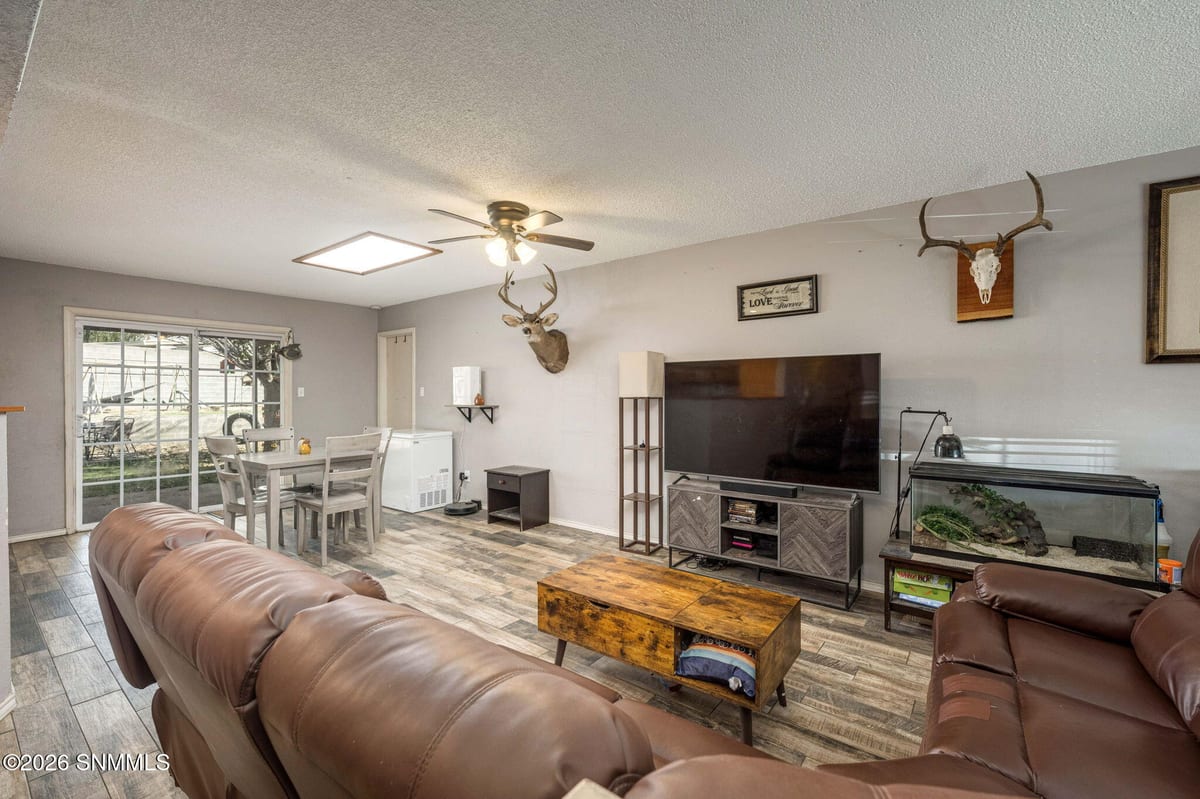 1921 Louise Court, Las Cruces, NM 88001 photo 5